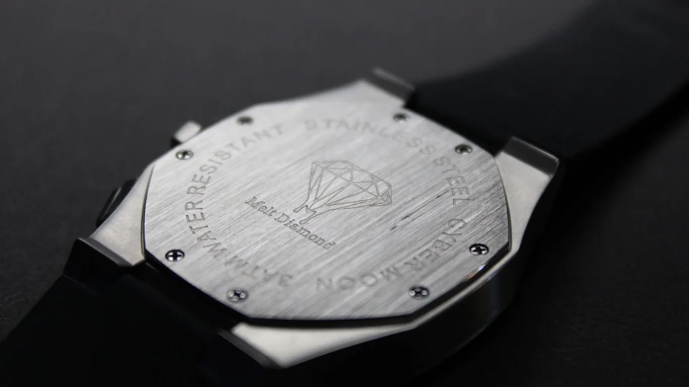 Smartwatch Vs Mechanical Watch Water Resistance: Key Differences