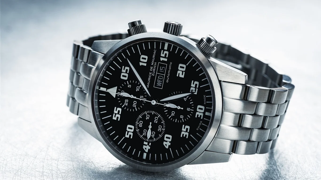 Automatic Watch Stops Overnight Not Worn: Is That Normal?