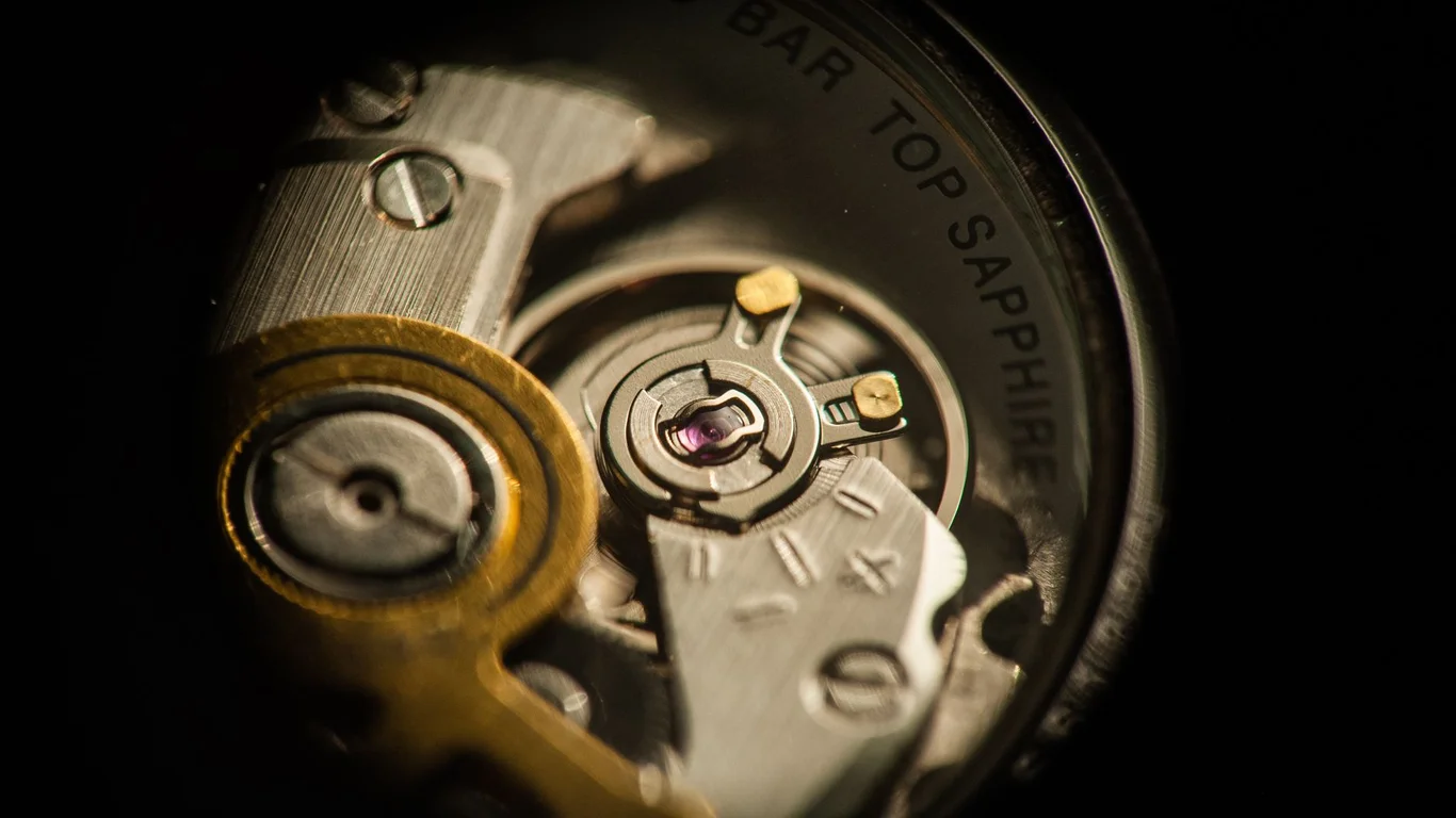 ETA 2824-2 / 2836 / 7750 Problems: Causes, Fixes & When to See a Watchmaker