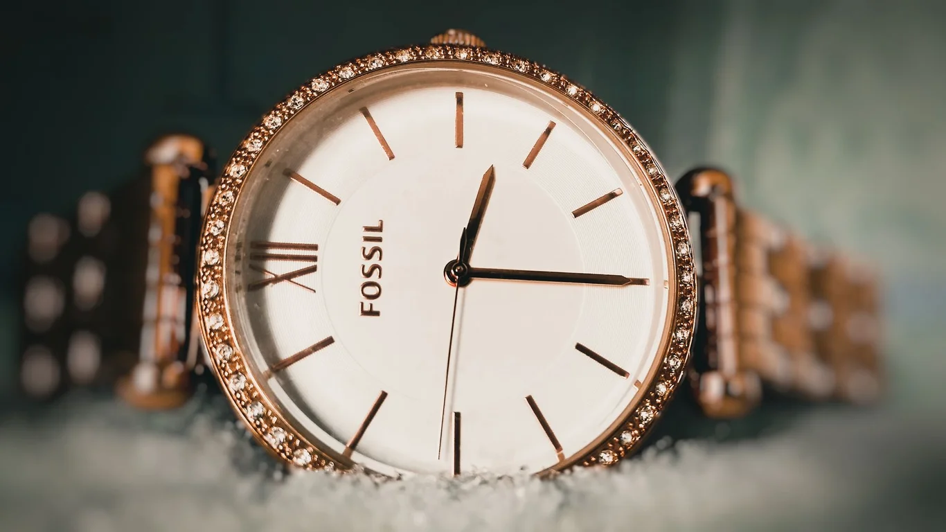 Watch Crystal Size By Brand: What to Check Before You Buy