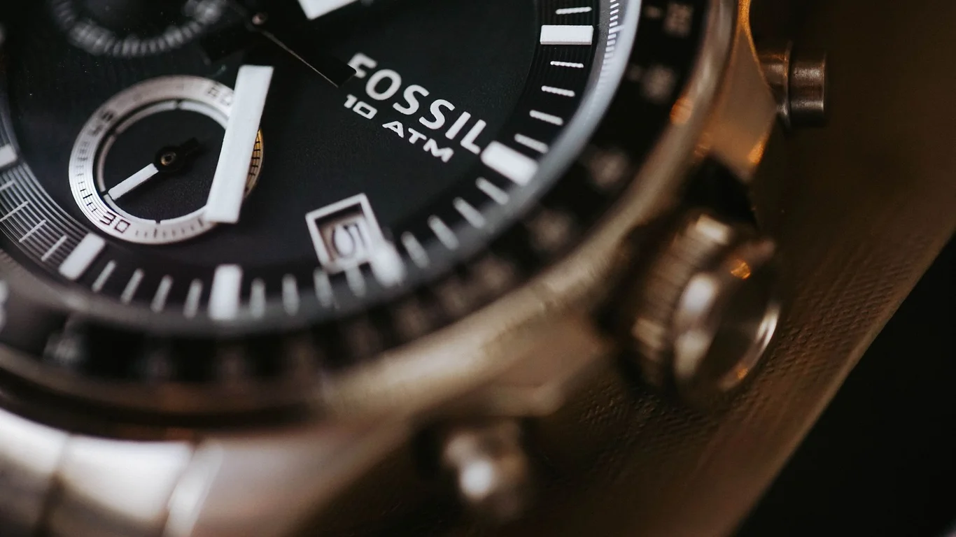 Sapphire Crystal Anti-reflective Coating Peeling: Why It Happens and What to Do