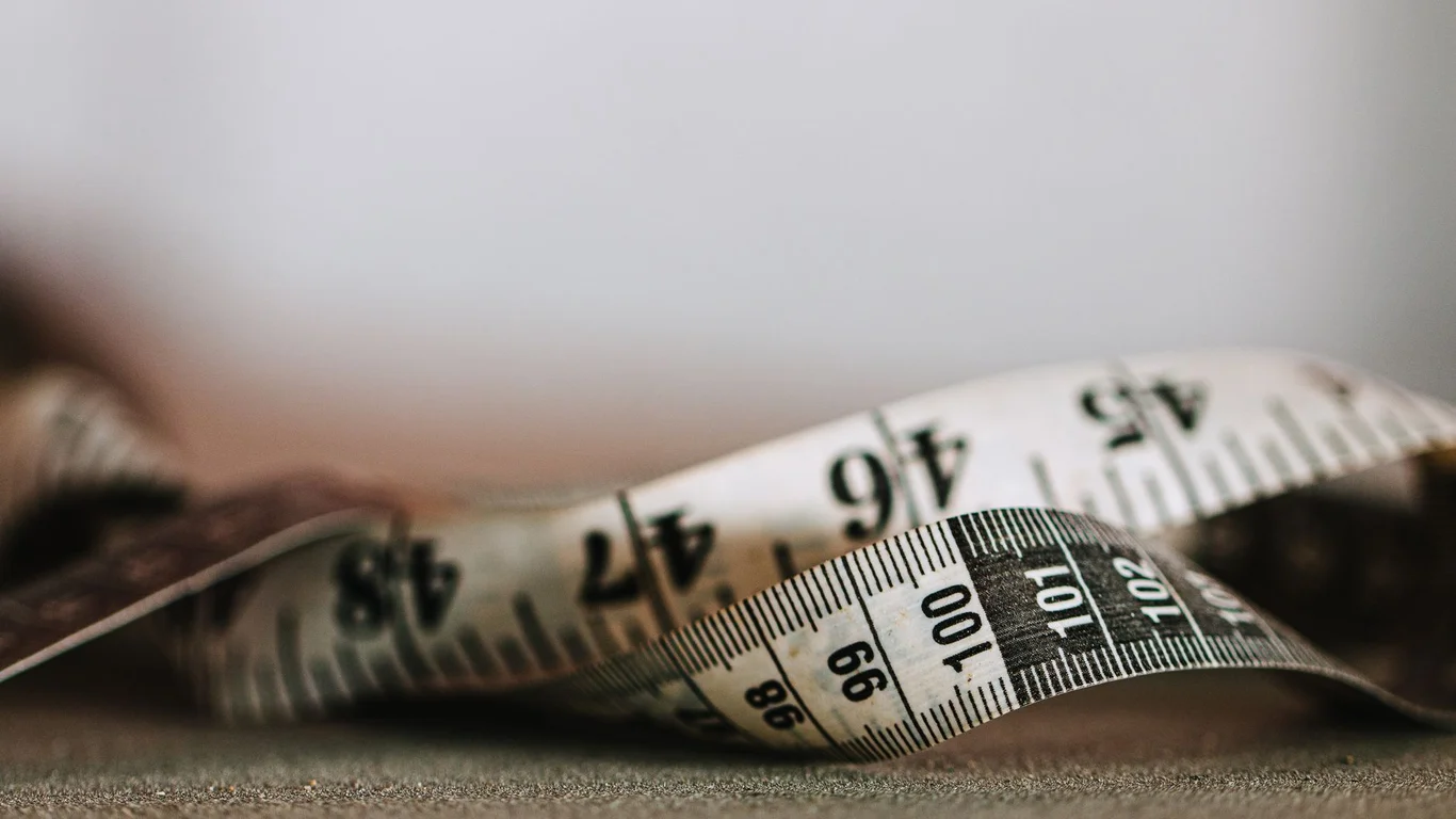 How To Measure Watch Lug Width: No Tools Needed, Step by Step
