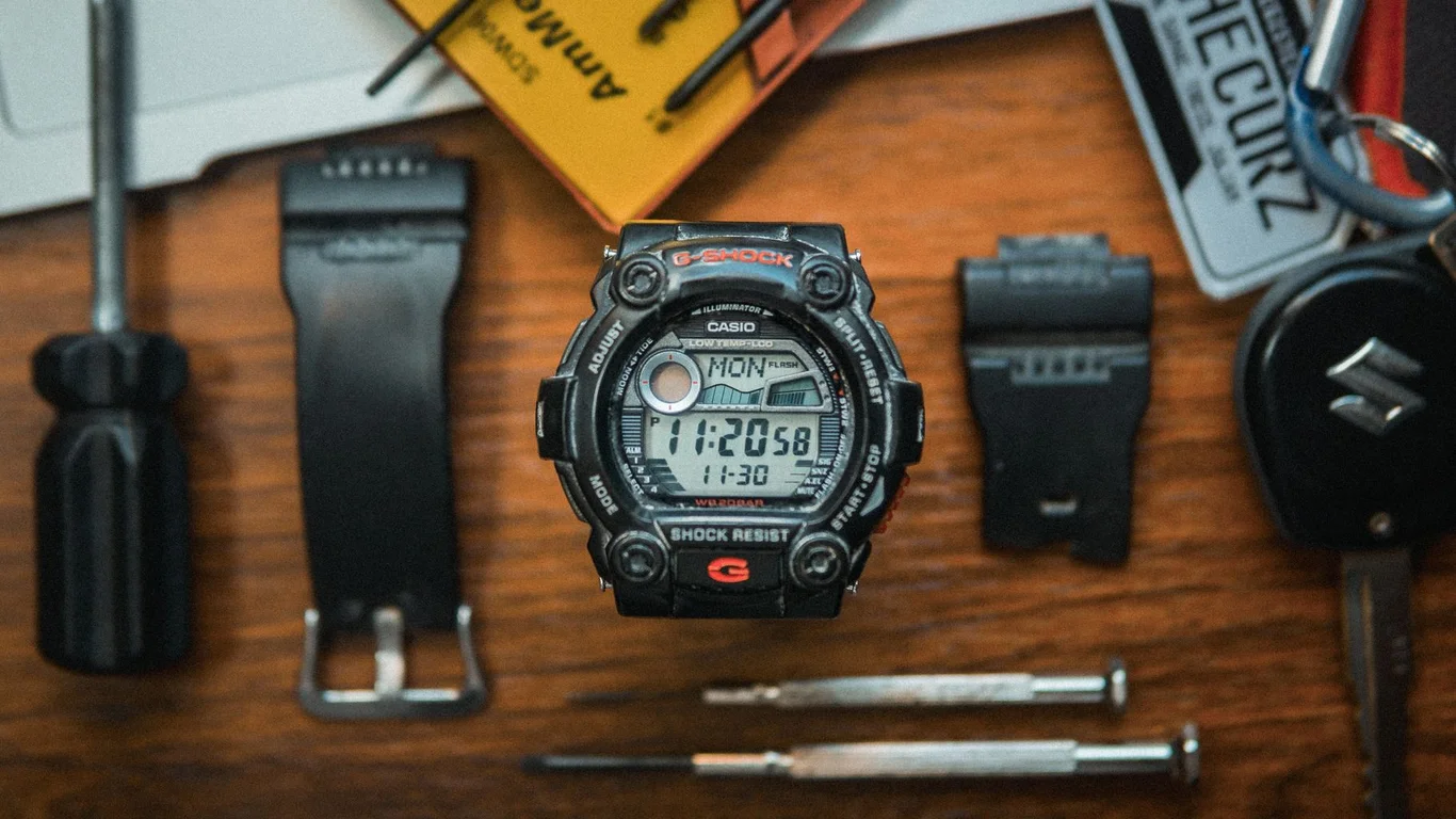 Tools Needed For Swapping A Strap Or Bracelet: The Tools You Actually Need